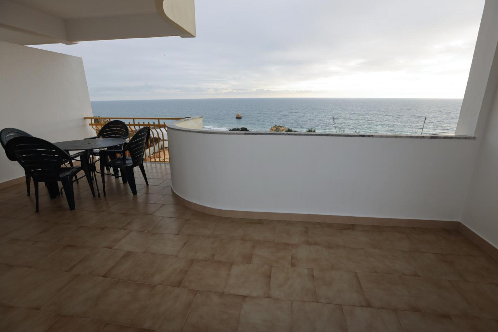 Rocha Praia Mar Beach Front Line Bay 波尔蒂芒 外观 照片